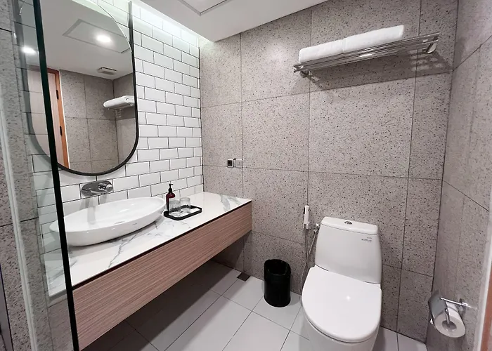 Luminor Seminyak - Bali Hotel 4*