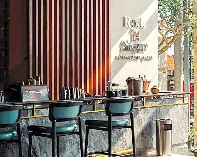 Luminor Seminyak - Bali