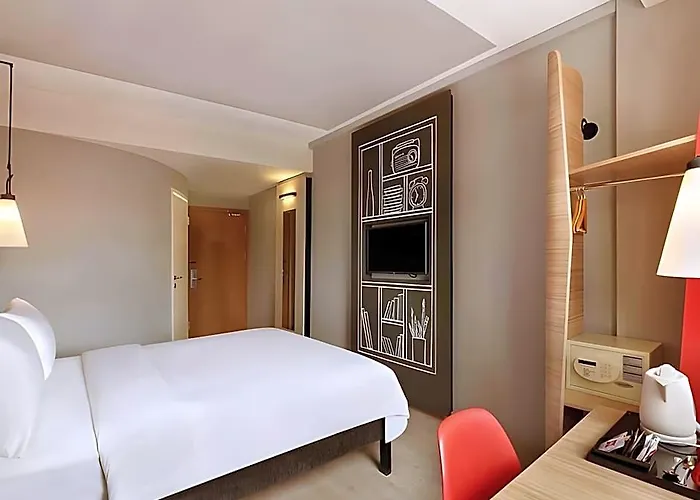 Luminor Seminyak - Bali Hotel Legian